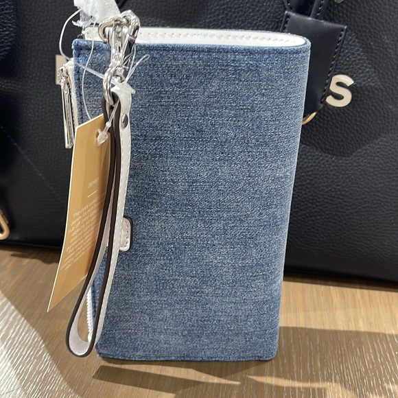 Michael Kors Jet Set Travel Large Embellished Denim Wristlet Wallet Phone Holder - Picture 5 of 16